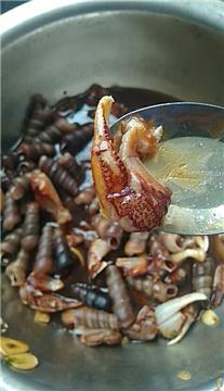 青島周師傅麻辣小海鮮技術(shù)轉(zhuǎn)讓，開(kāi)啟特色美食創(chuàng)業(yè)新篇章